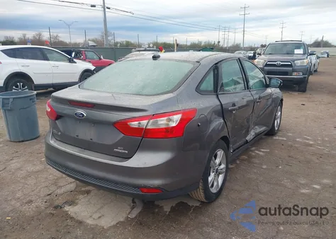 2014 Ford Focus Se z USA, uszkodzony, nr VIN 1FADP3F29EL345823